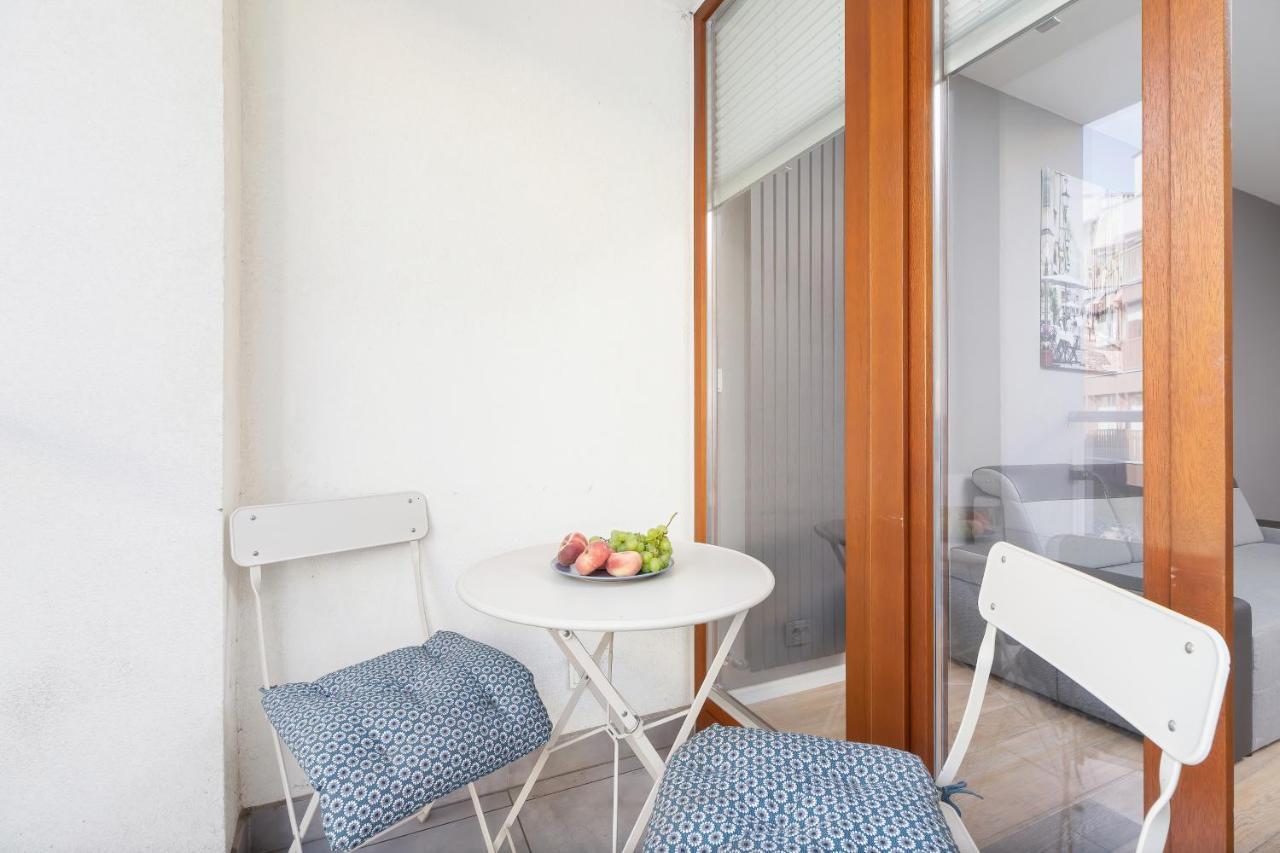 Apartments Harmonica Trynitarska By Noclegi Renters Cracovie Extérieur photo