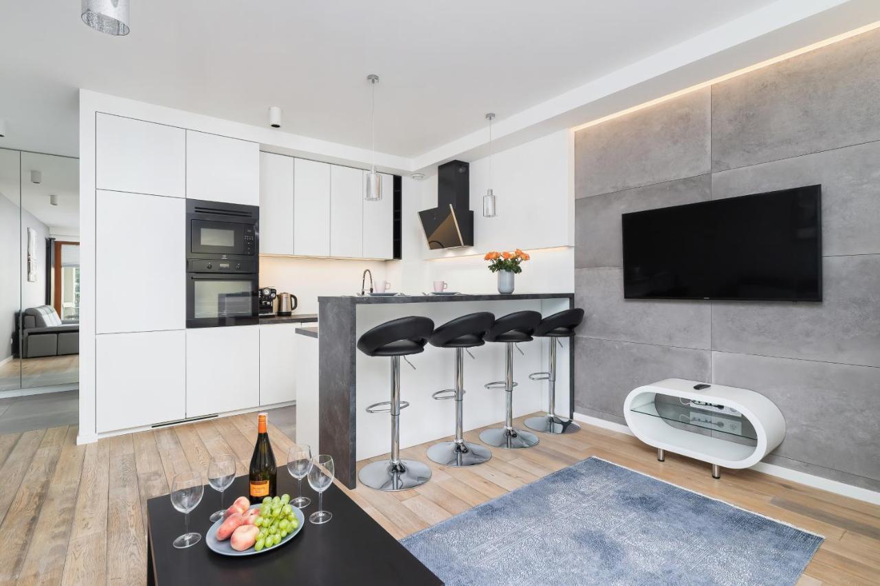 Apartments Harmonica Trynitarska By Noclegi Renters Cracovie Extérieur photo