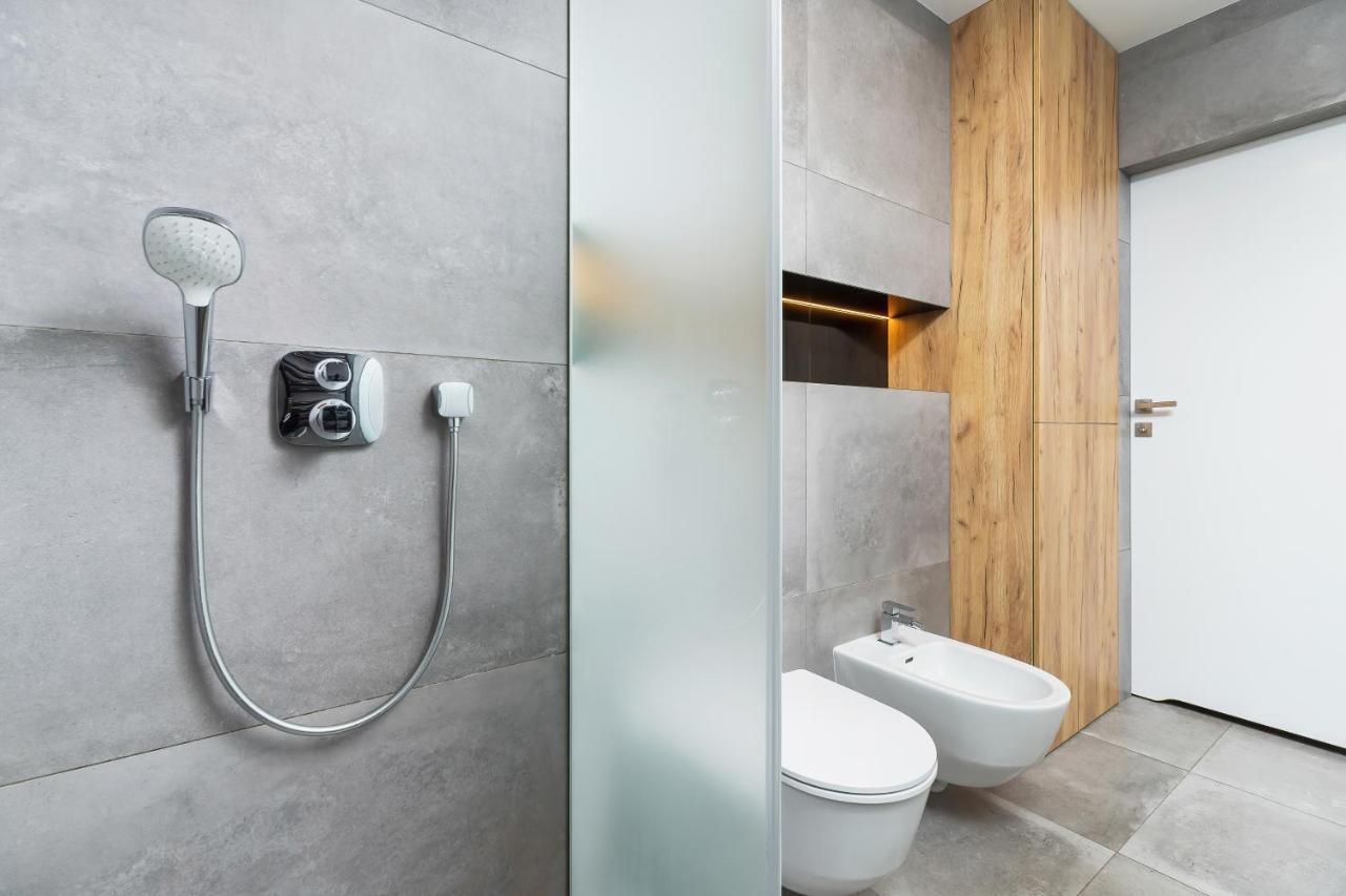 Apartments Harmonica Trynitarska By Noclegi Renters Cracovie Extérieur photo