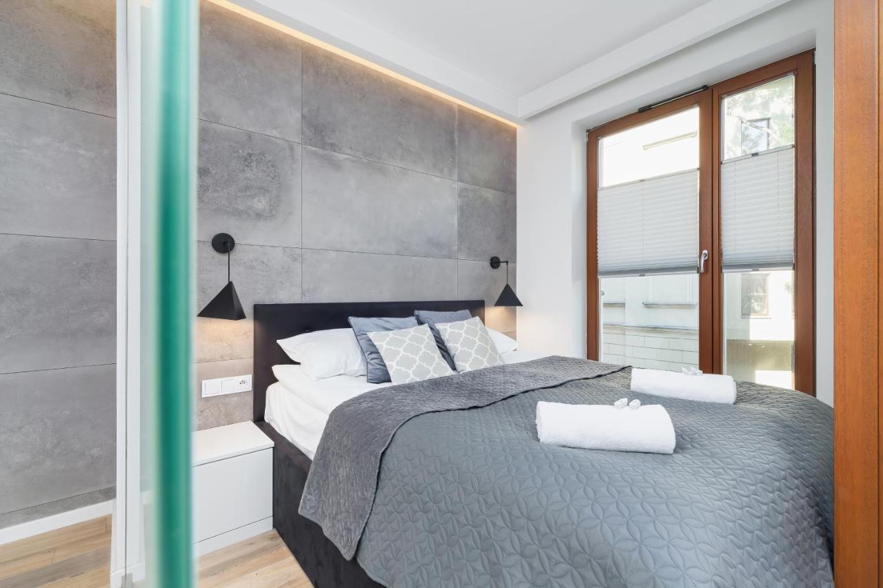 Apartments Harmonica Trynitarska By Noclegi Renters Cracovie Extérieur photo